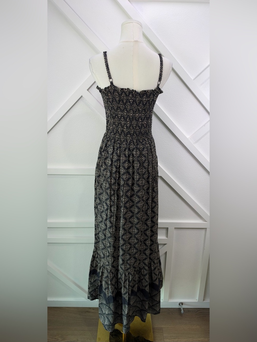 NWT Michael Stars Alejandra Smocked Maxi Dress In Black Combo Size Medium - Picture 7 of 12